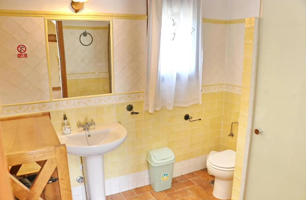 Chalet De La Casa Forestal كونيل ذي لا فرونتيرا
